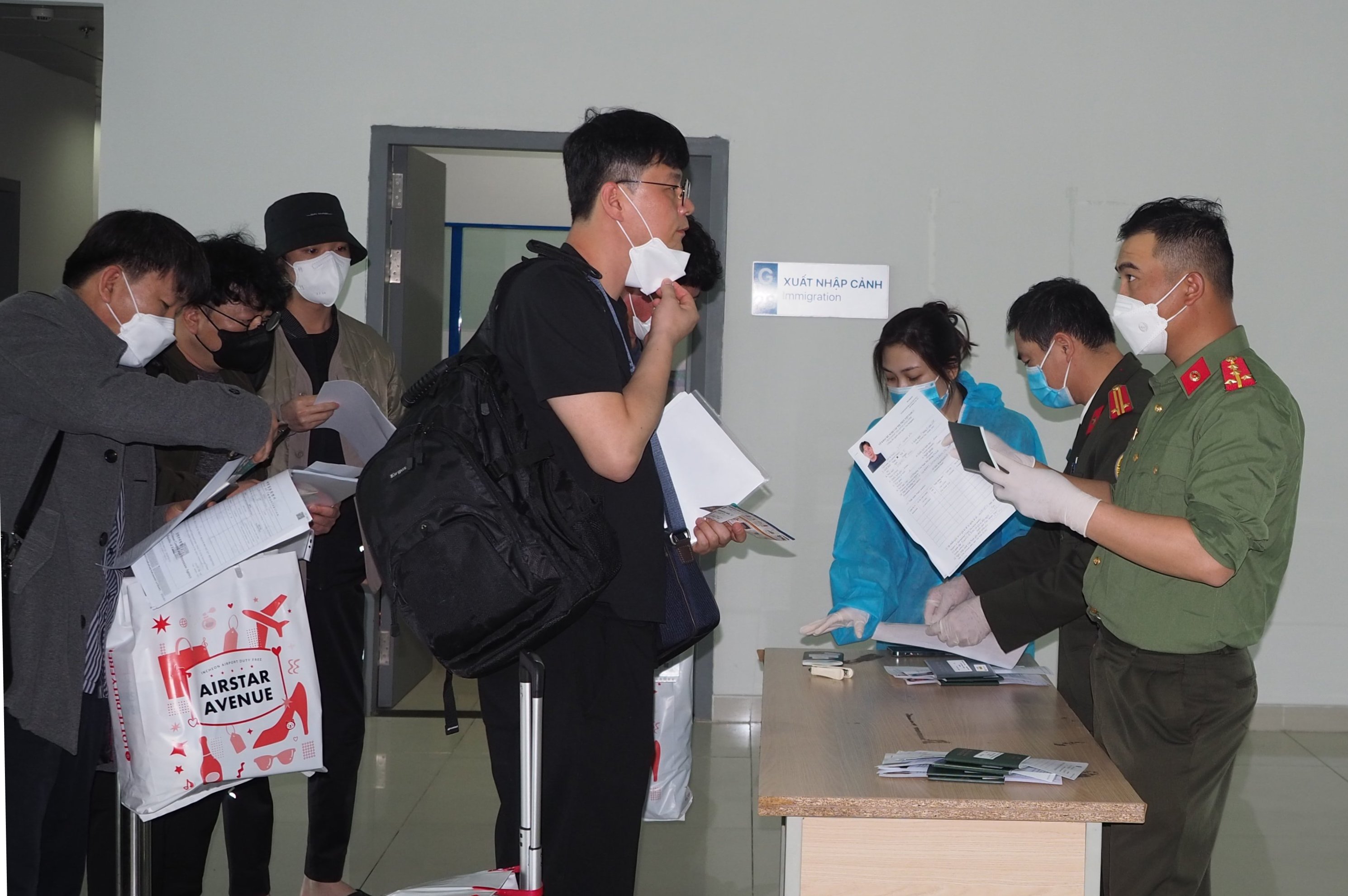 Từ ngày 01/7/2022, Bộ Công an bắt đầu cấp hộ chiếu phổ thông mẫu mới